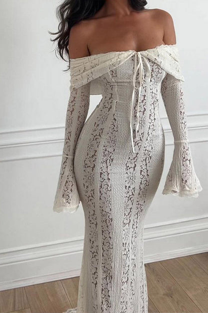 Amora™ Dantel Alevli Kol Off-Shoulder Elbise