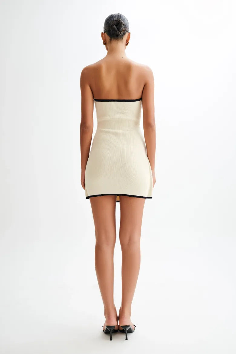 Amora™ Joanna Straplez Asimetrik Örgü Mini Elbise