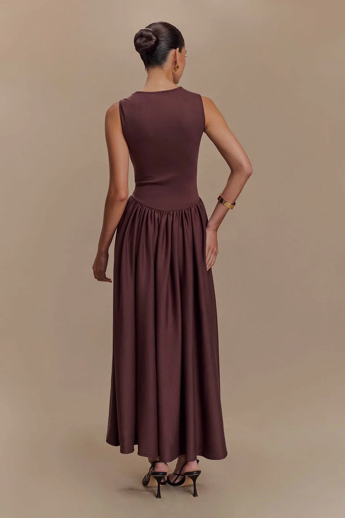 Amora™ Lucinda Tek Omuz Maxi Kayık Elbise