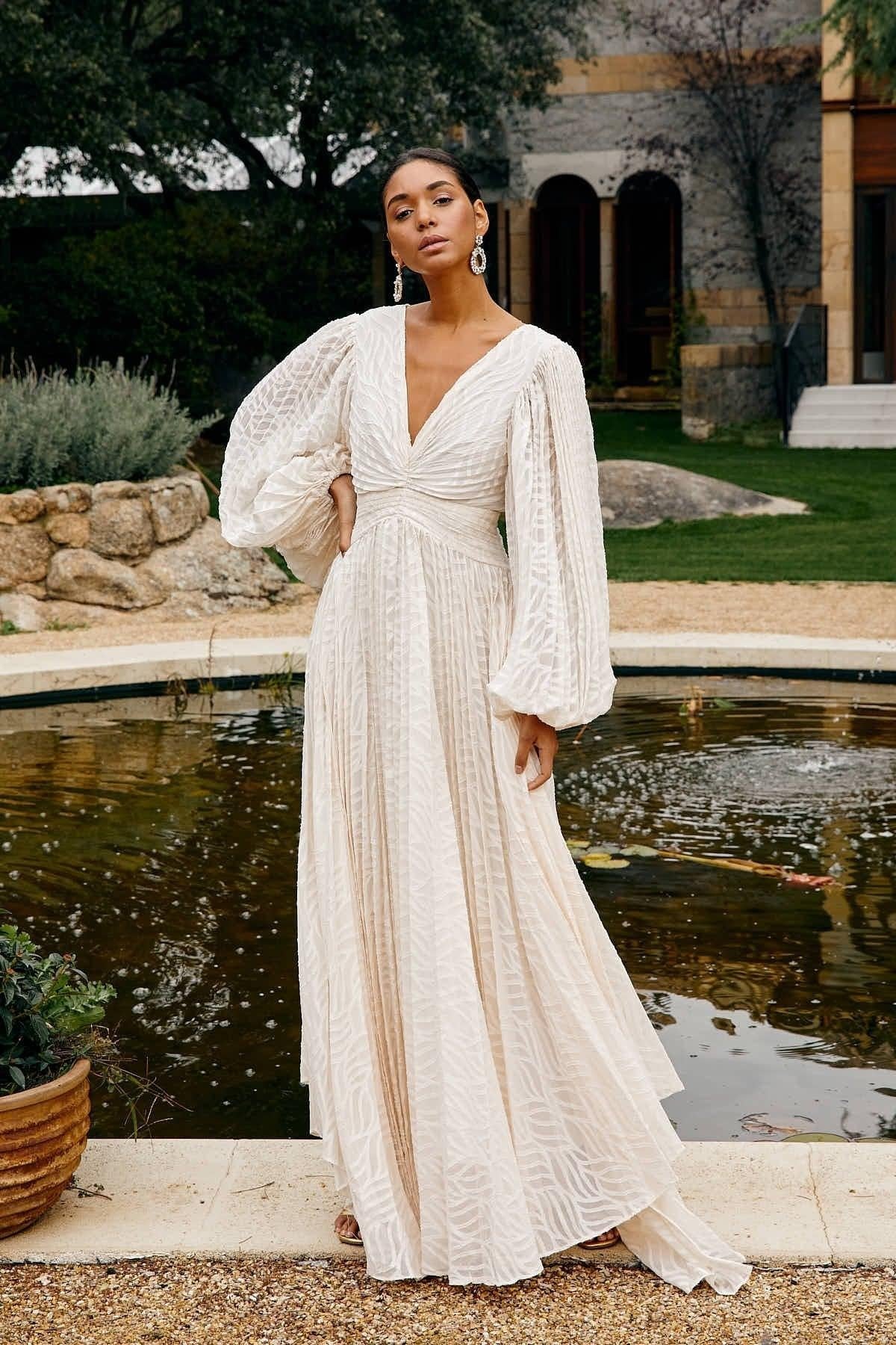 Amora™ Allegory Elsa Cream Maxi Dress