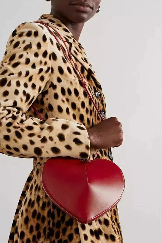Amora™ Korean Japanese Style Cute Heart Phone Bag