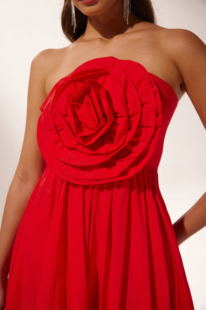 Amora™ Frederica Flower Straplez Uzun Elbise