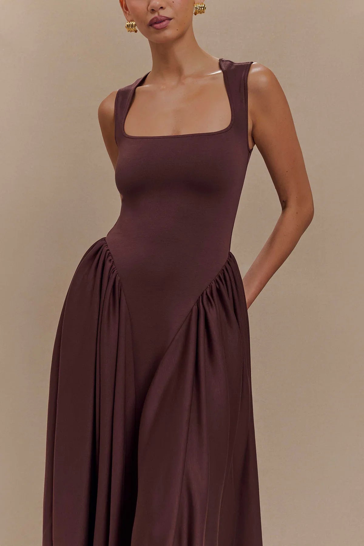 Amora™ Lucinda Tek Omuz Maxi Kayık Elbise