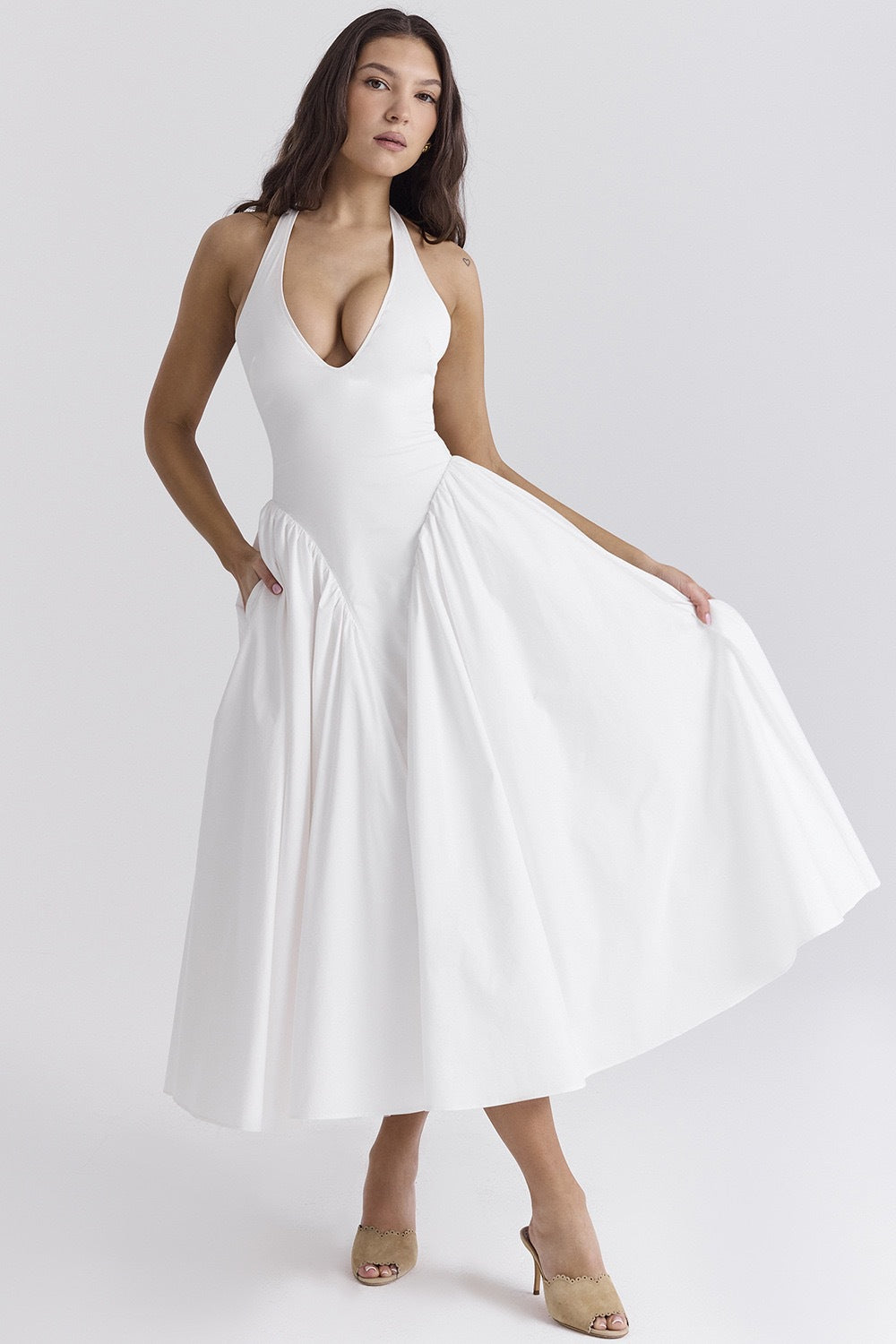 Amora™ Beyaz Pamuklu Boyundan Bağlamalı Midi Sundress