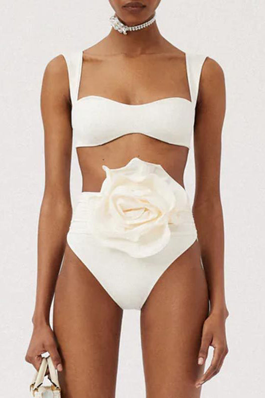 Amora™ İşlemeli Dantelli Bikini Takımı