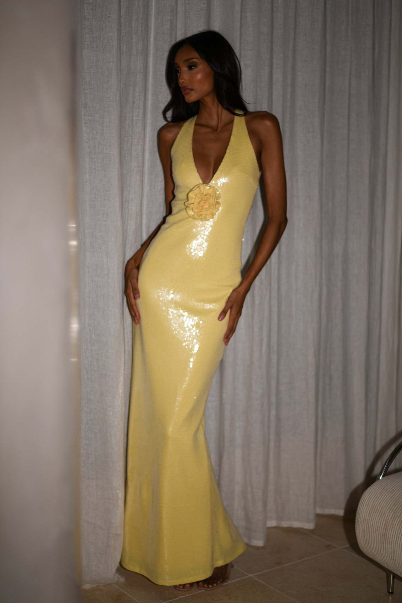 Amora™ Lucinda Tek Omuz Maxi Kayık Elbise