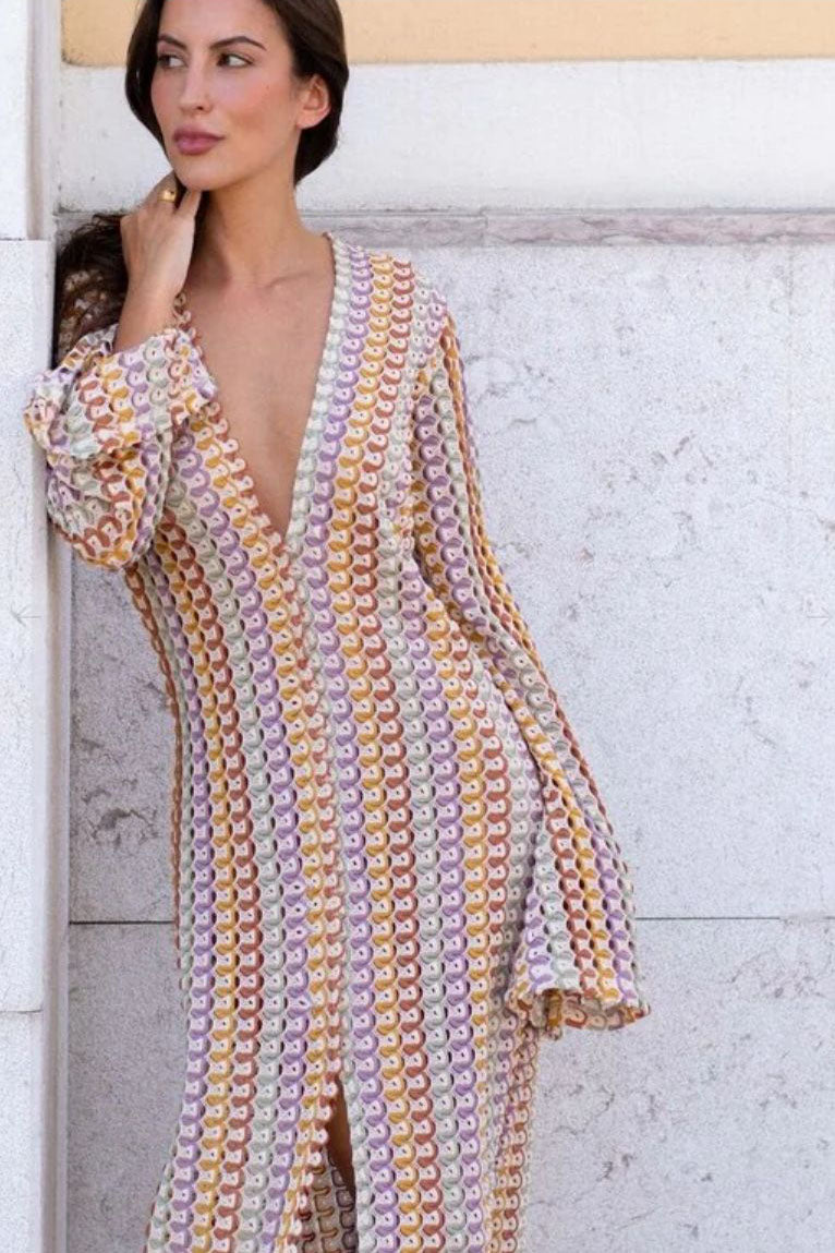 Amora™ Boho V Yaka Çan Kol Dalgalı Çizgili Tığ İşi Plaj Tatili Maxi Elbise