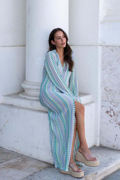 Amora™ Boho V Yaka Çan Kol Dalgalı Çizgili Tığ İşi Plaj Tatili Maxi Elbise