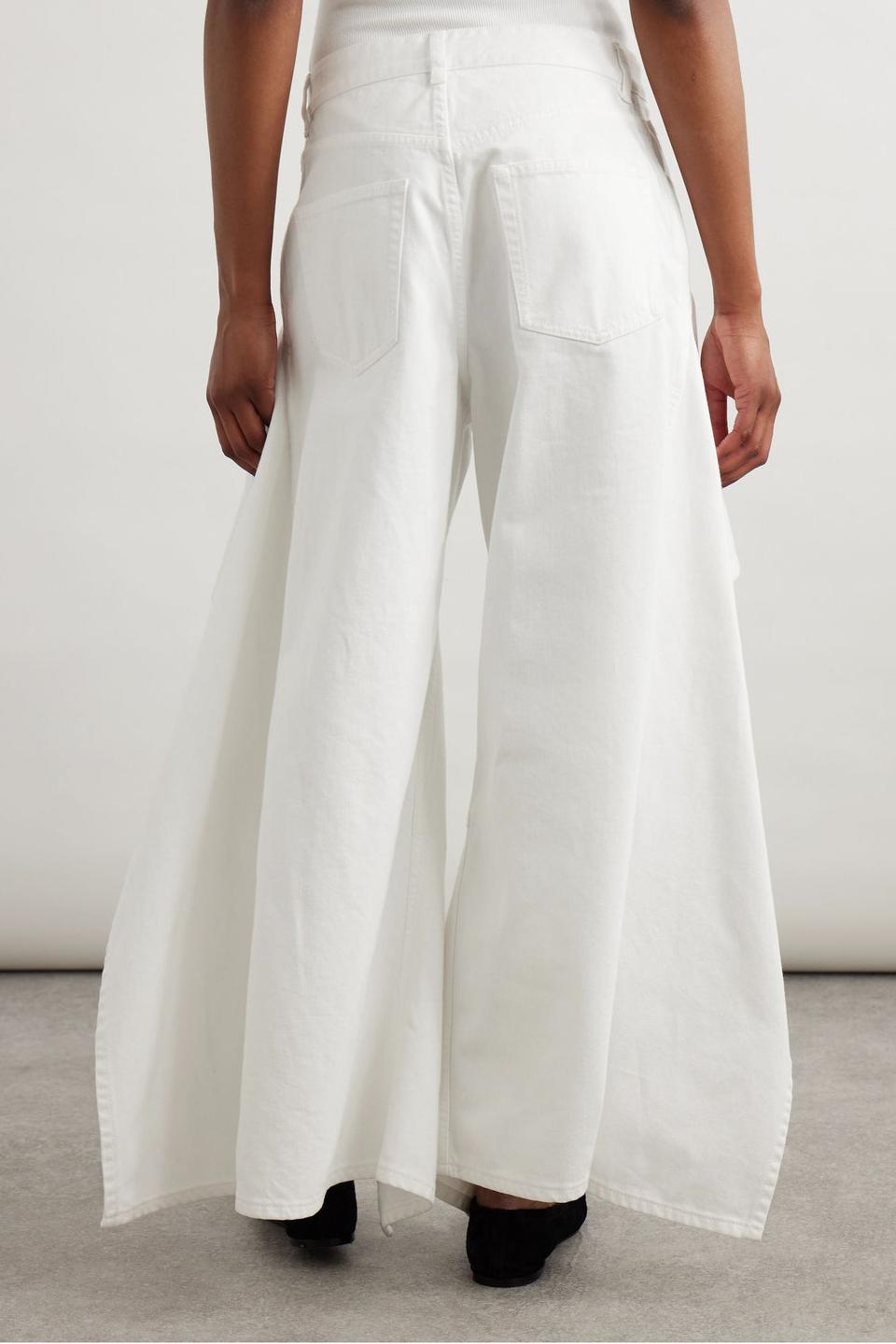 Amora™ Ruffled Mid-Rise Wide-Leg Jeans