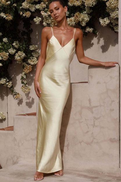 Amora™ Sexy Backless Fishtail Maxi Dress