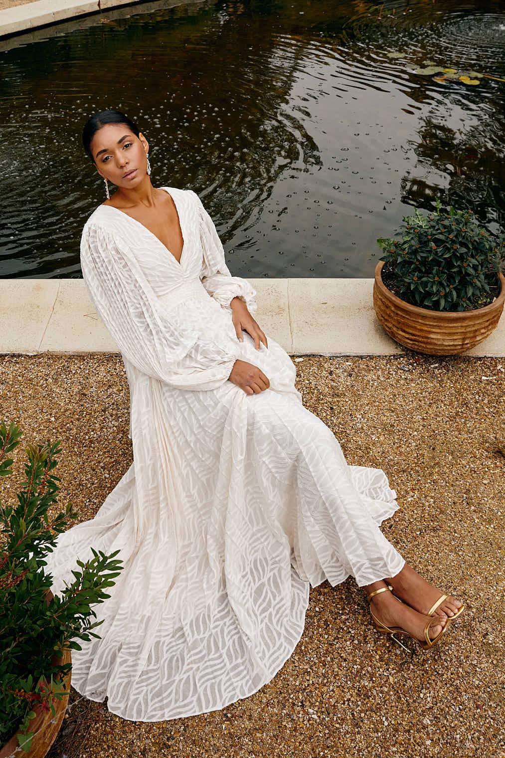 Amora™ Allegory Elsa Cream Maxi Dress