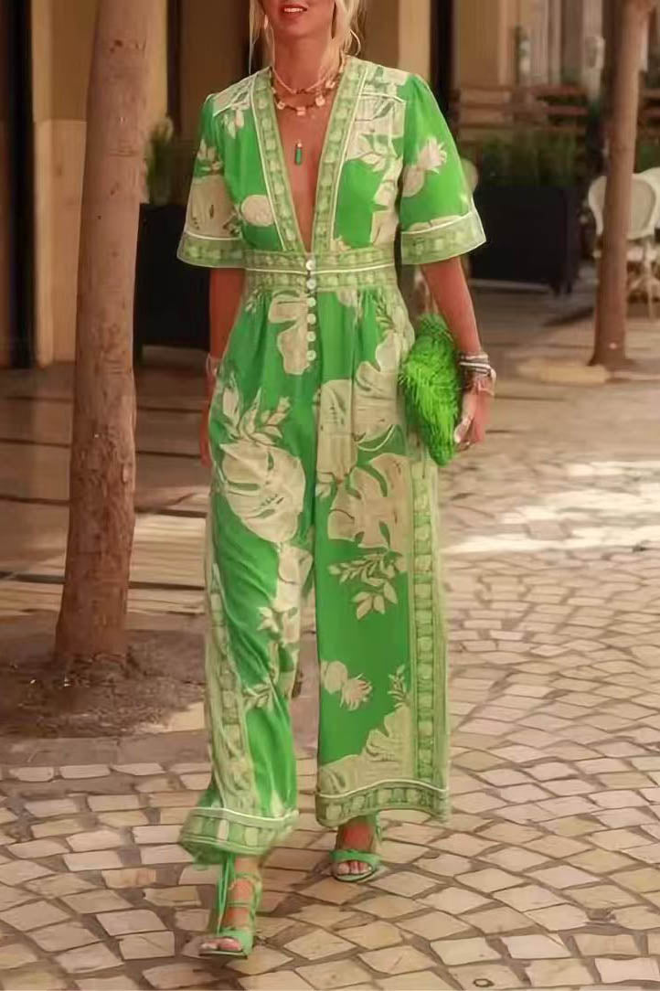 Amora™ Stylish V-Neck Printed Jumpsuit