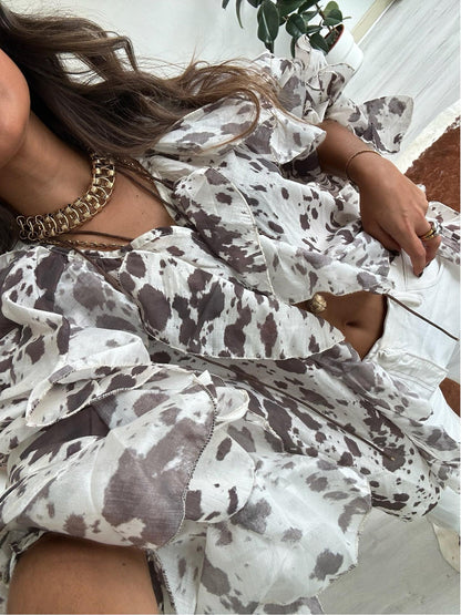 Amora™ Dairy Cow Top