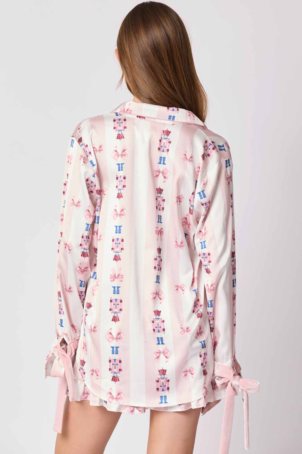Amora™ Pijama Takımı Fiyonklu Manşetler