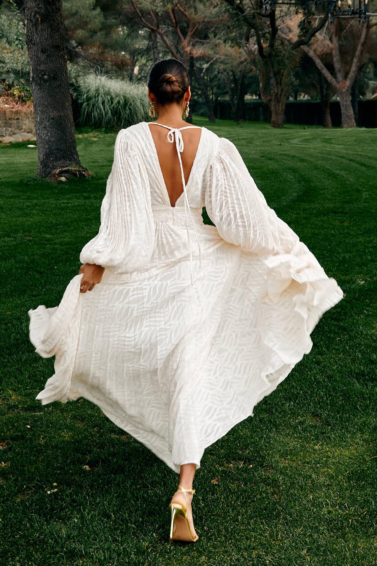Amora™ Allegory Elsa Cream Maxi Dress