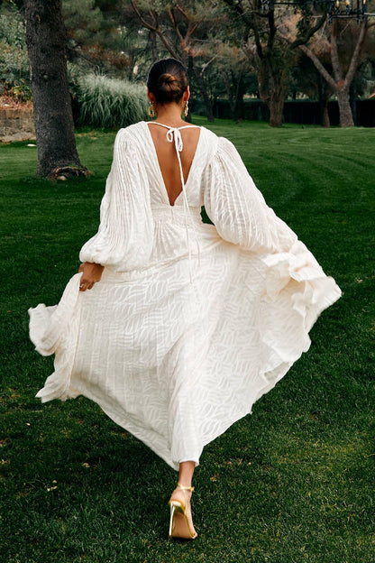 Amora™ Allegory Elsa Cream Maxi Dress