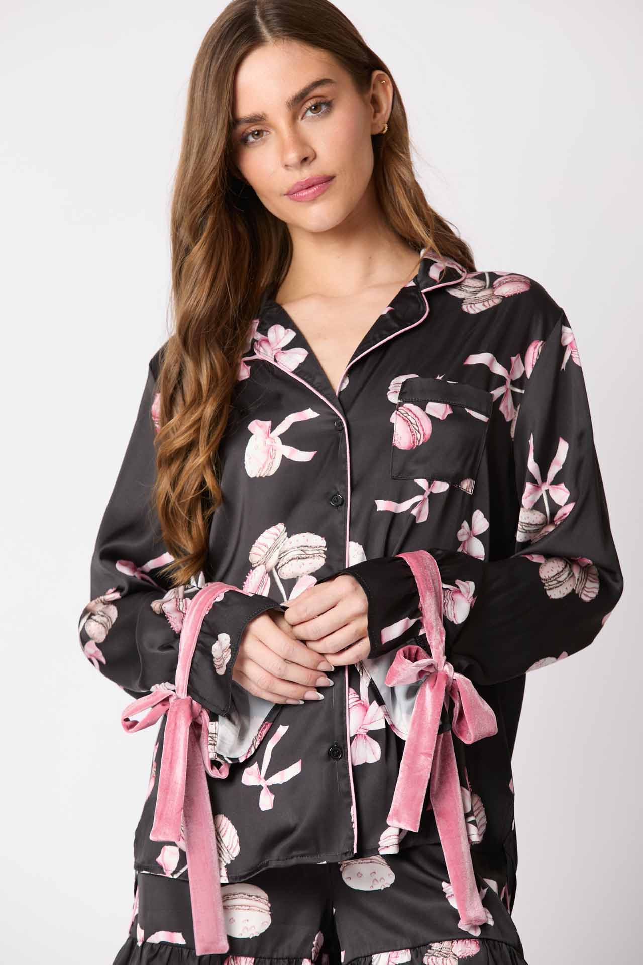 Amora™ Pijama Takımı Fiyonklu Manşetler