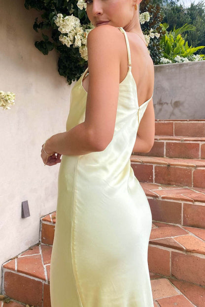 Amora™ Sexy Backless Fishtail Maxi Dress