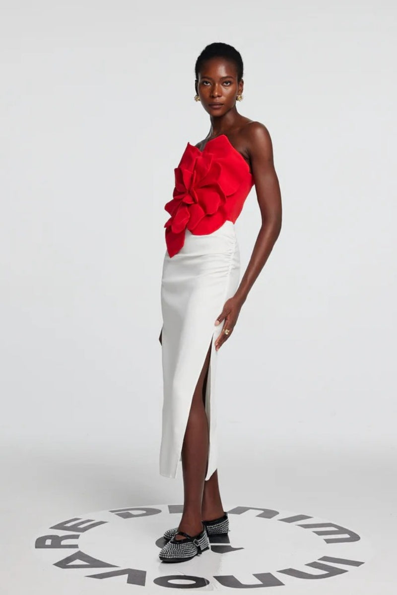 Amora™ Scarlet Bloom Sculpted Top