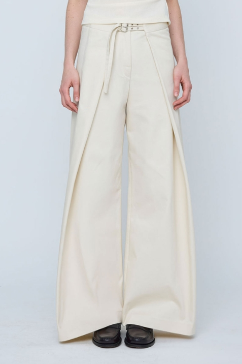Amora™ Anser Wide Leg Buckle Pants