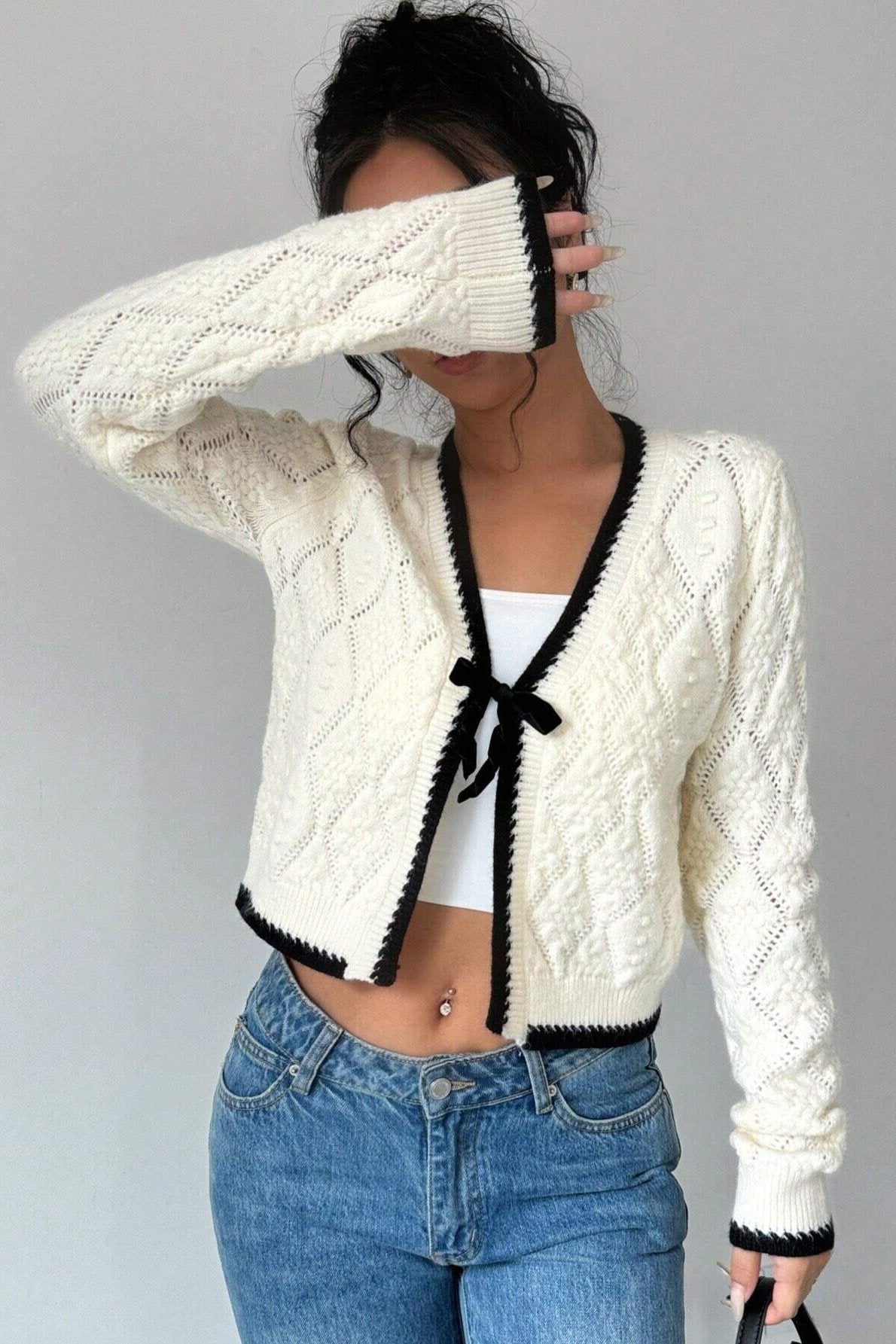 Amora™ Seksi V Yakalı Hırka