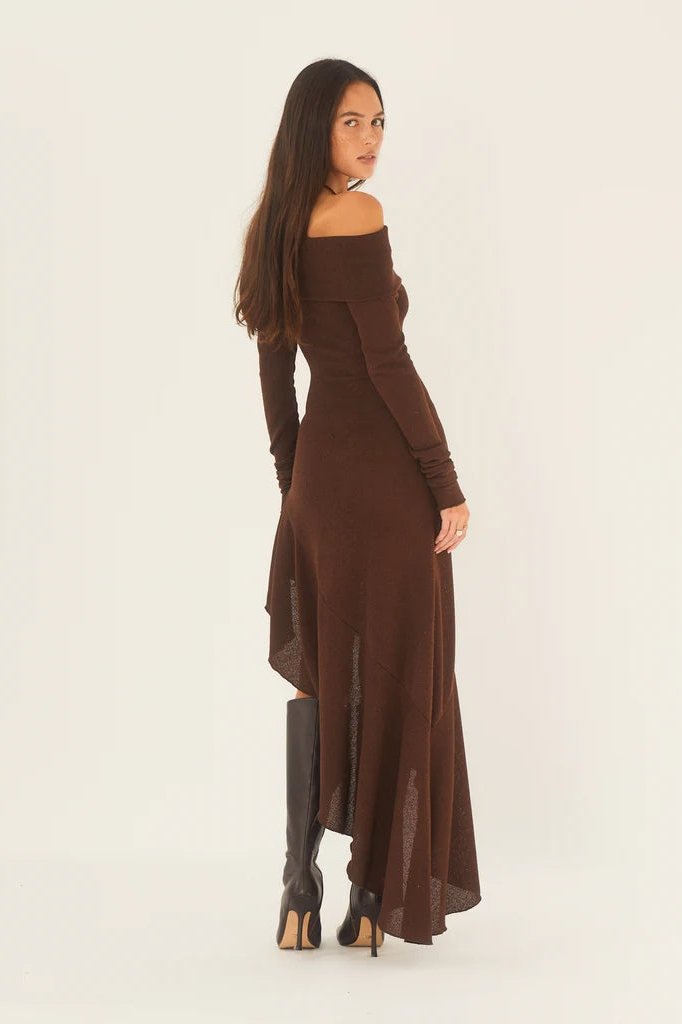 Amora™ Alisa Omuz Açık Flare Midi Örgü Elbise