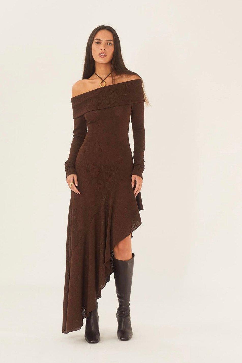 Amora™ Alisa Omuz Açık Flare Midi Örgü Elbise
