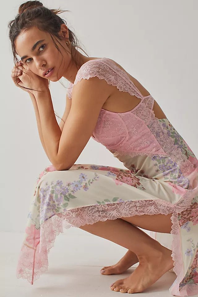 Amora™ Elma Çiçek Baskılı Kesik File Maxi Slip Elbise