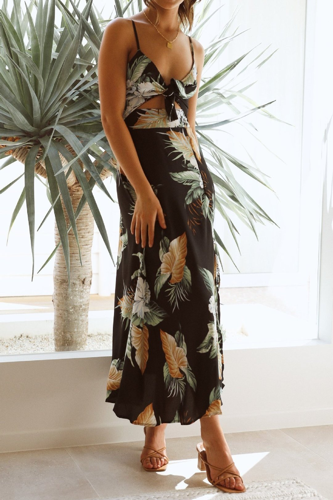 Amora™ Melinda Baskılı Düğümlü Uzun Slip Elbise