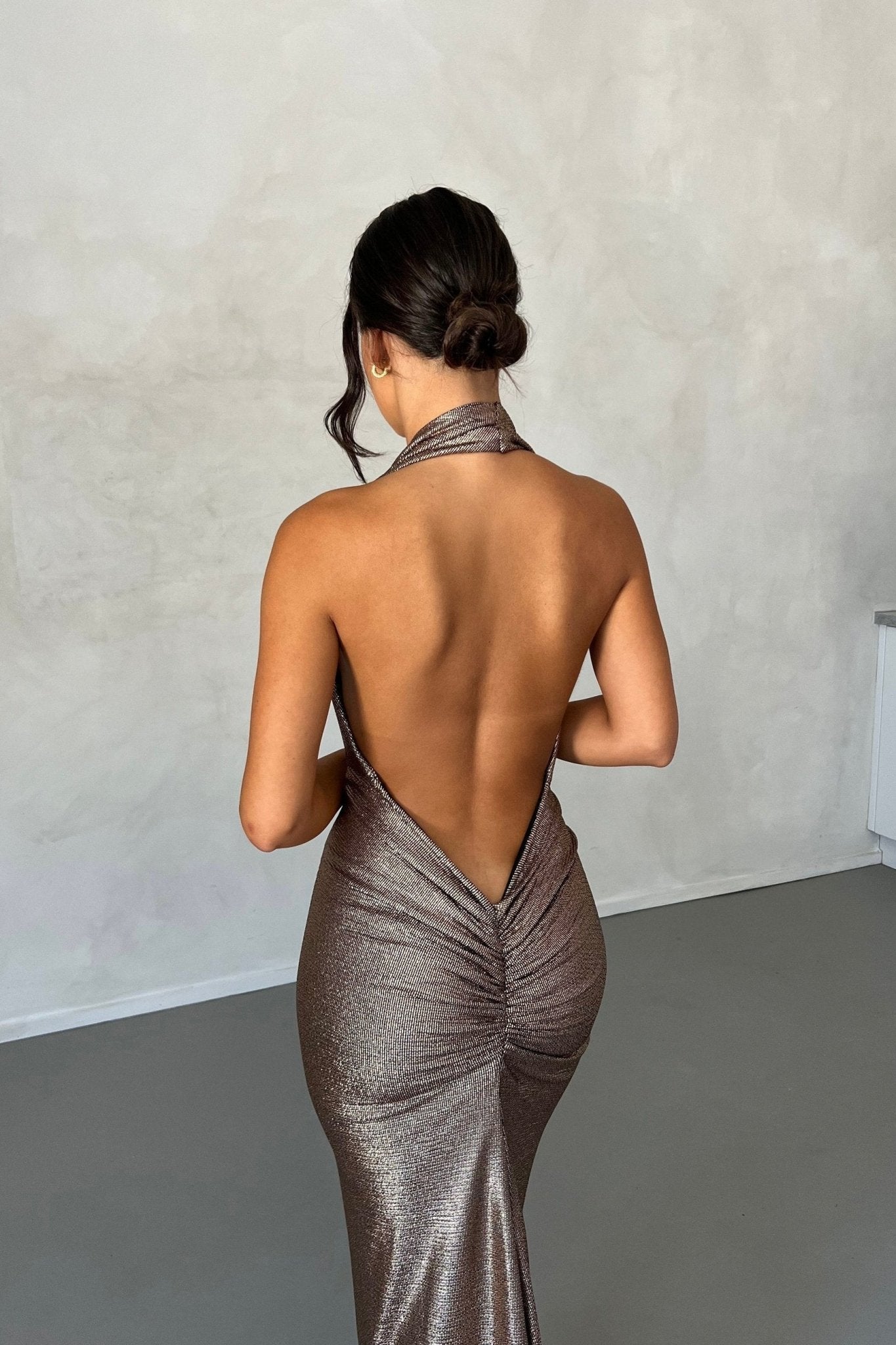 Amora™ Ophelia Halter Yaka Sırtı Açık Uzun Elbise