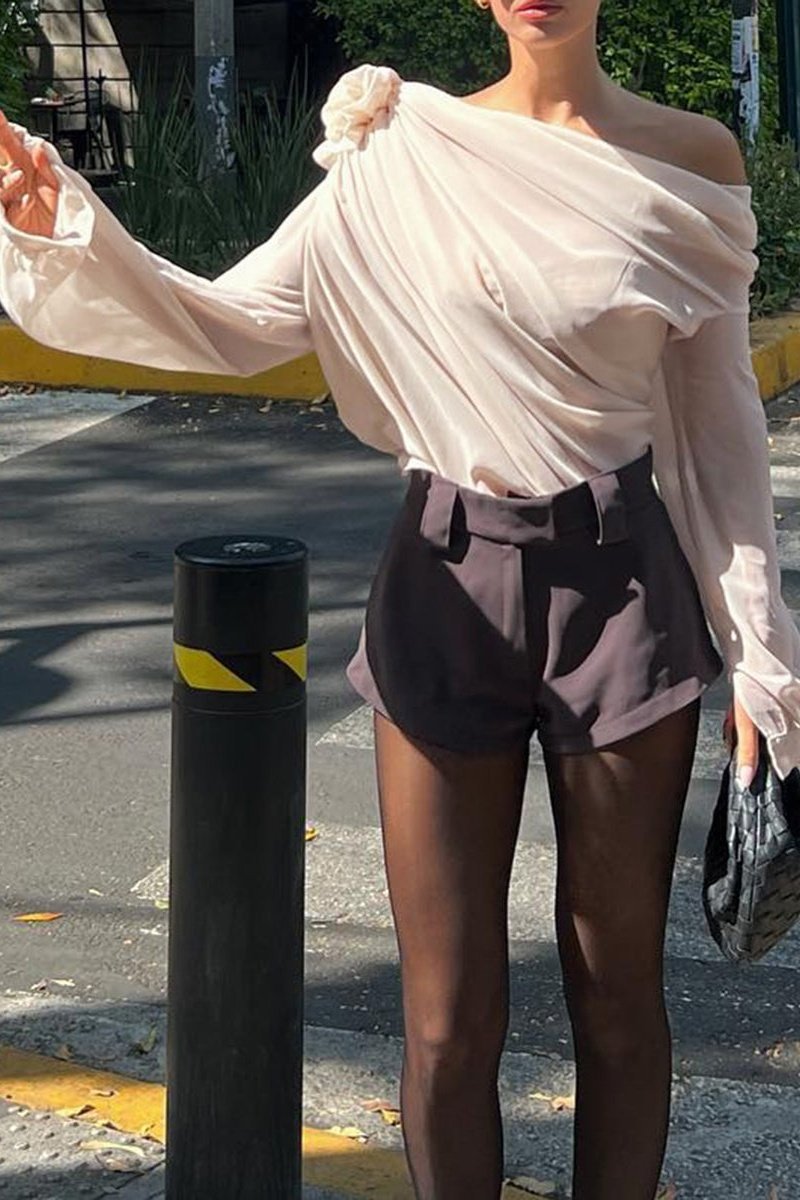 Amora™ Sheila Flower Asimetrik Üst